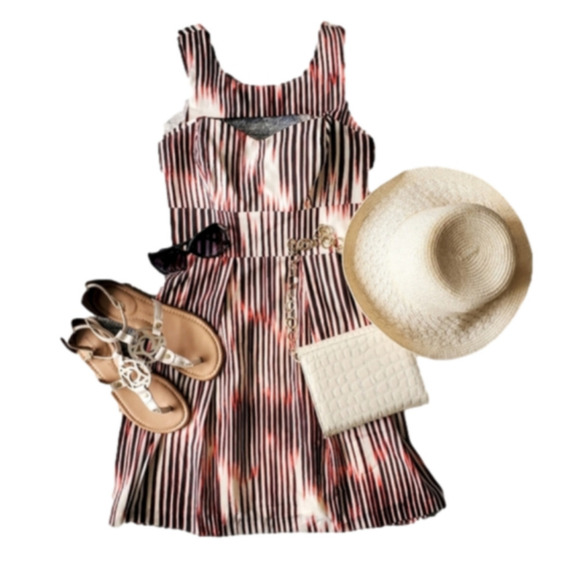 HOST PICK 🎉GUESS Los Angeles Striped Sleeveless Peek a Boo Mini Dress Sz 2 - Picture 6 of 13